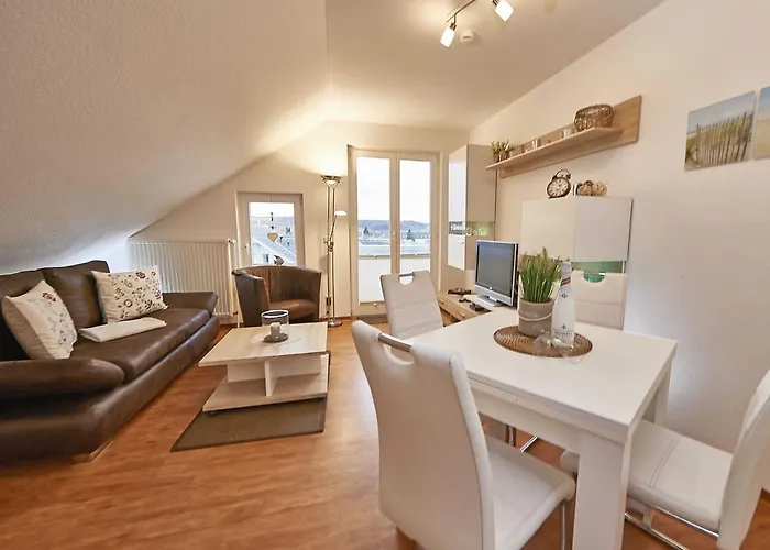 Wohnpark Stadt Hamburg F400 WG 57 mit Balkon + Wasserblick Binz